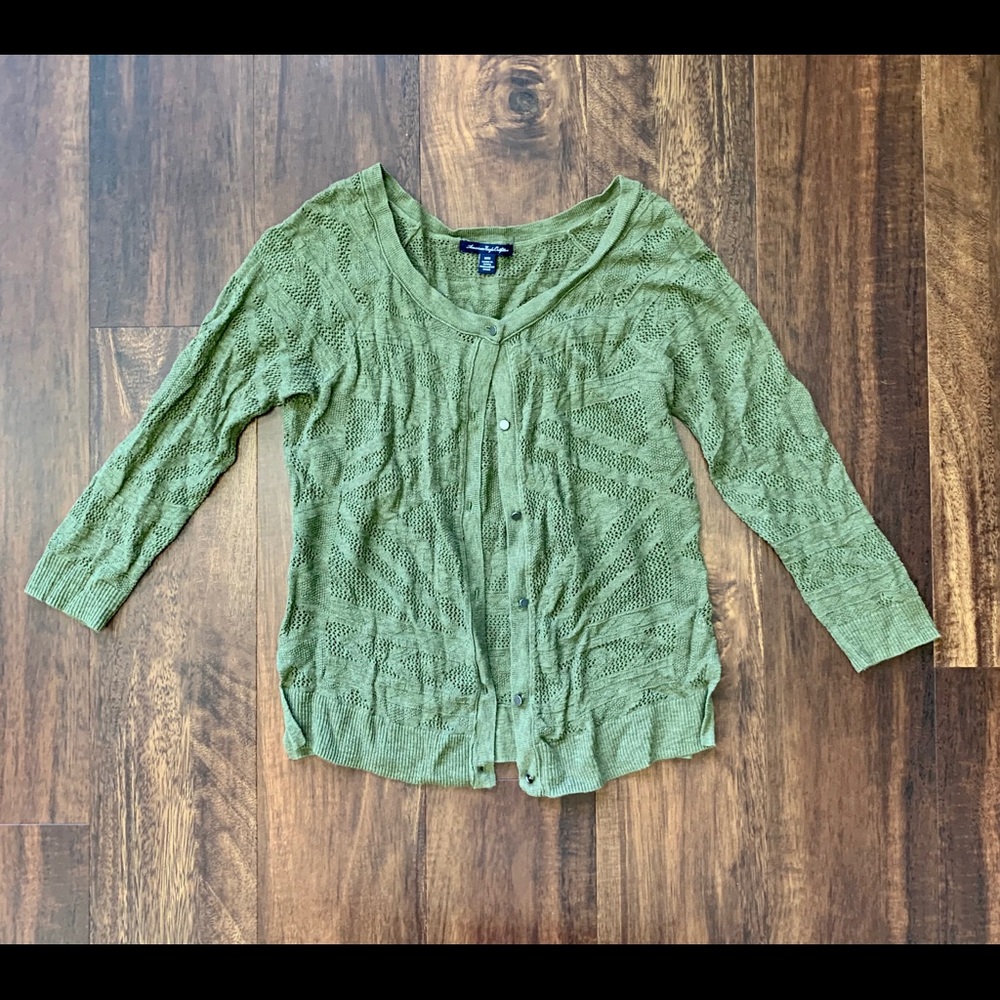 American Eagle Lightweight Sweater